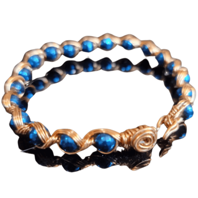 Bracciale Intrecciato in Rame con Perle Blu